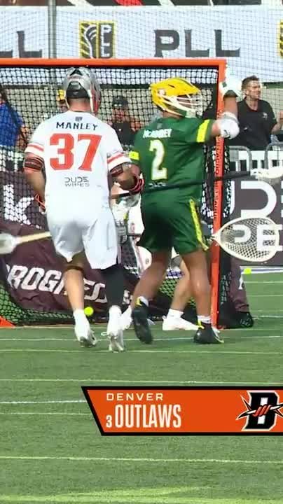 Video preview: Did this Dylan Molloy goal go off of... Andrew McAdorey's leg?!