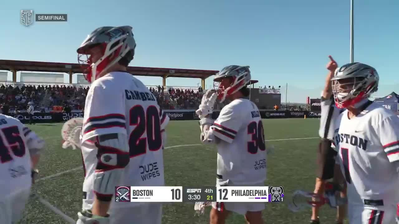 Video preview: Brian Kelly changes hands from his right to his left in the final seconds before scoring!!